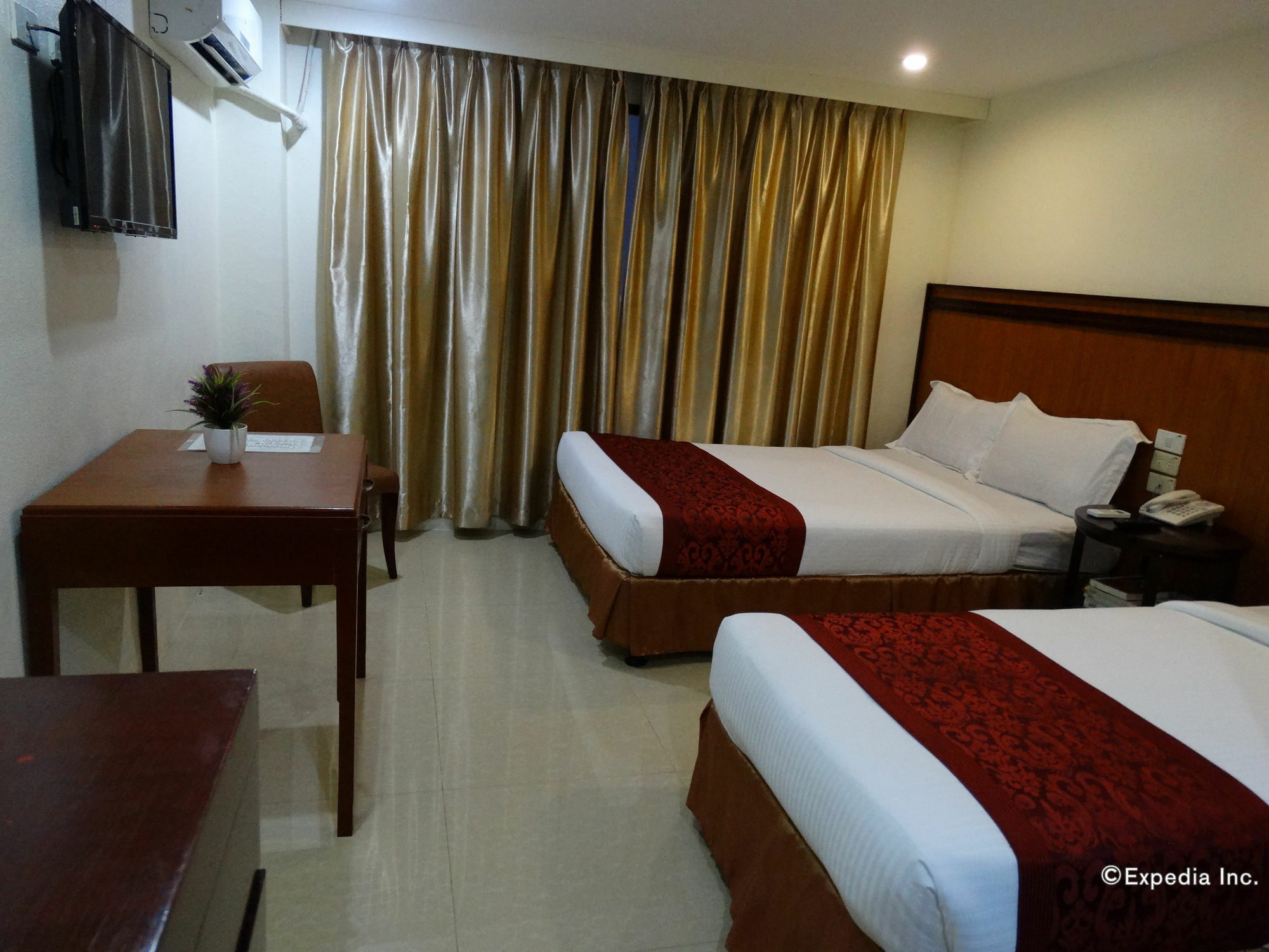 מנילה Chinatown Lai Lai Hotel Inc מראה חיצוני תמונה